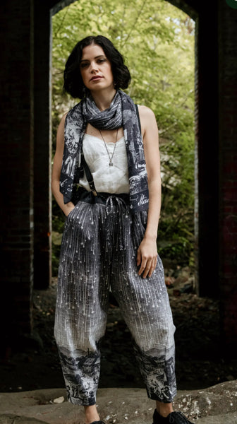 Market Of Stars - Cropped Linen/Bamboo Artist Pants