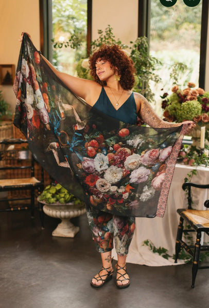 Market of Stars - Light bamboo scarf