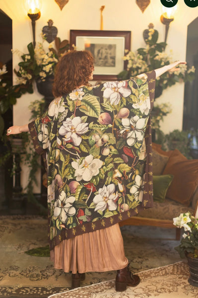 Market of Stars - Mid-length Starduster Kimono